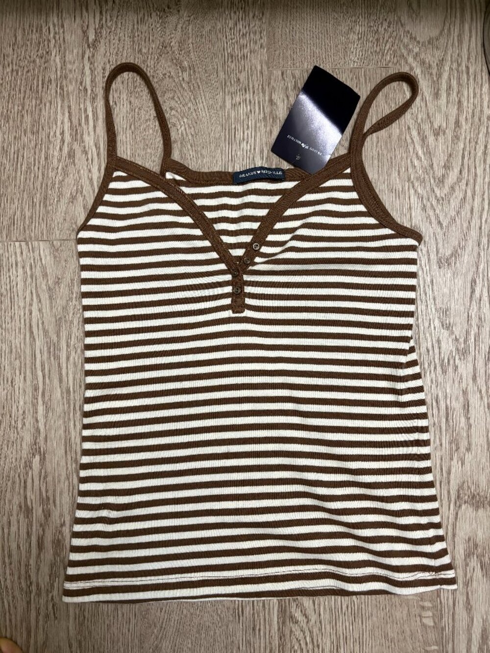 (BWT) BRANDY MELVILLE brown and white tank